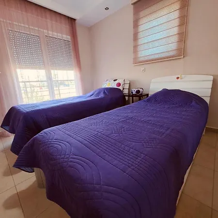 Agora Paradise Apartment